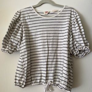 levi’s navy blue and white striped puffed sleeve shirt. worn once good condition